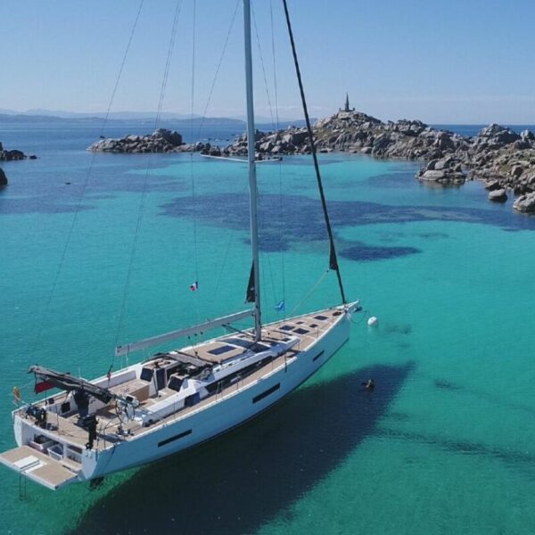 Eolias "Trekk & Sail"
